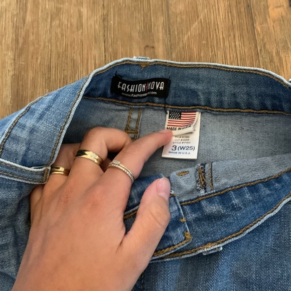 Fashion Nova High Waisted Medium Wash Skinny Jeans - Picture 5 of 6